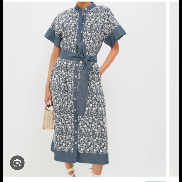 Tuckernuck Dresses & Skirts - Tuckernuck embroidery Meadows dress XXL Chambray Prescott dress NWT sh sleeve